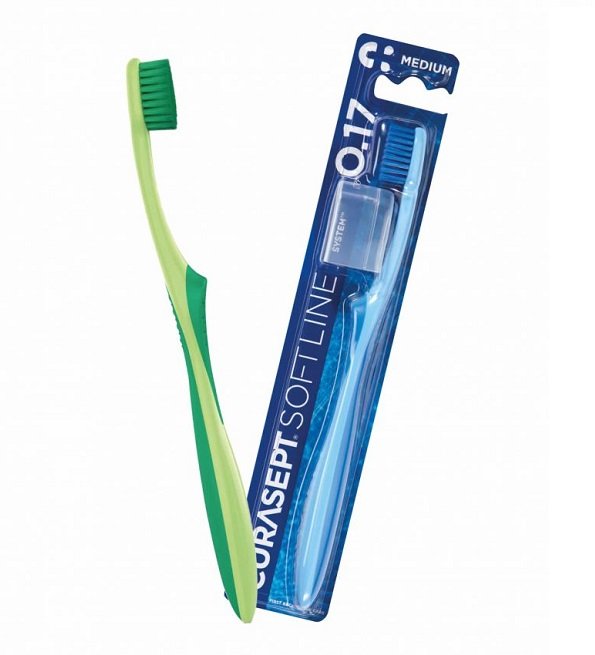 CURASEPT Brosse à dents médium 017 MEDIUM CURASEPT Brosse à dents médium 017 MEDIUM